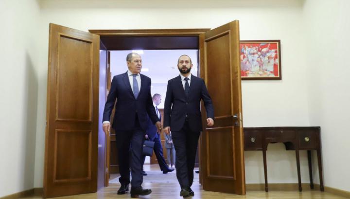 Արարատ Միրզոյանը և Սերգեյ Լավրովը առանձնազրույց են ունեցել