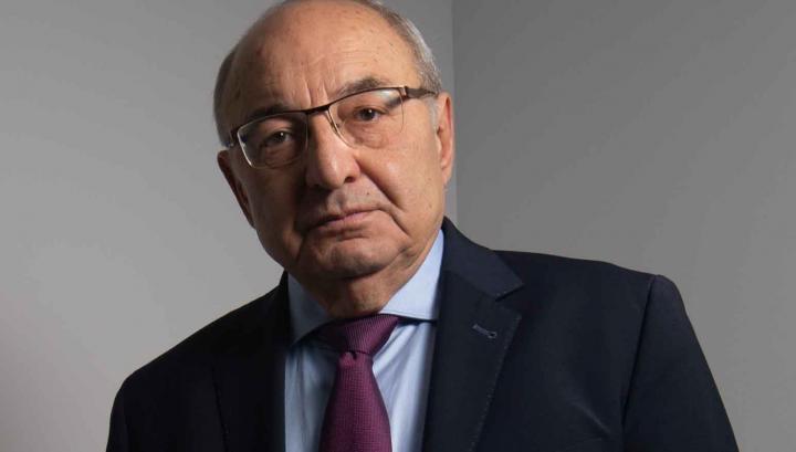 Ուժի դեմ՝ ուժ, վճռականության դեմ՝ վճռականություն, բանակի դեմ՝ բանակ. Վազգեն Մանուկյան