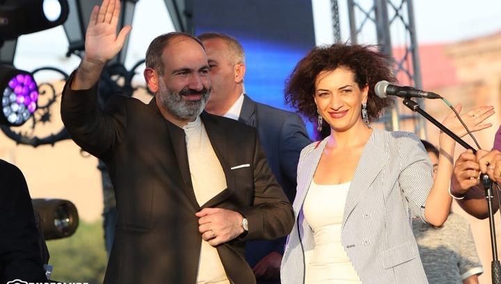 Գրանտներից զրկված ՀԿ-ներին կհովանավորեն հայ օլիգարխները․ «Հրապարակ»