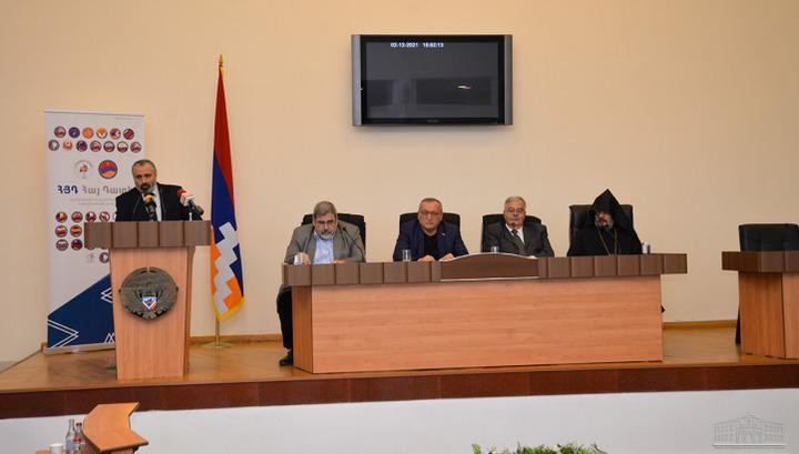 Արցախի ժողովրդի և իշխանությունների համար անընդունելի է Ադրբեջանի կազմում որևէ կարգավիճակ. Դավիթ Բաբայան