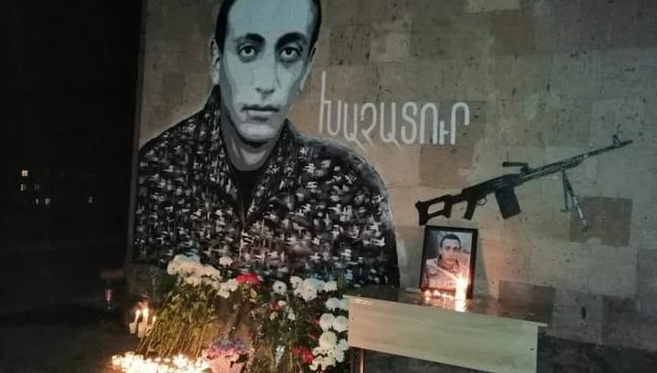 «Եթե հարցը չլուծվի, մնում է խաչ քաշել էս երկրի վրա». 44-օրյա պատերազմում զոհվածի հորը չեն թույլատրում հուշաքար տեղադրել. News.am