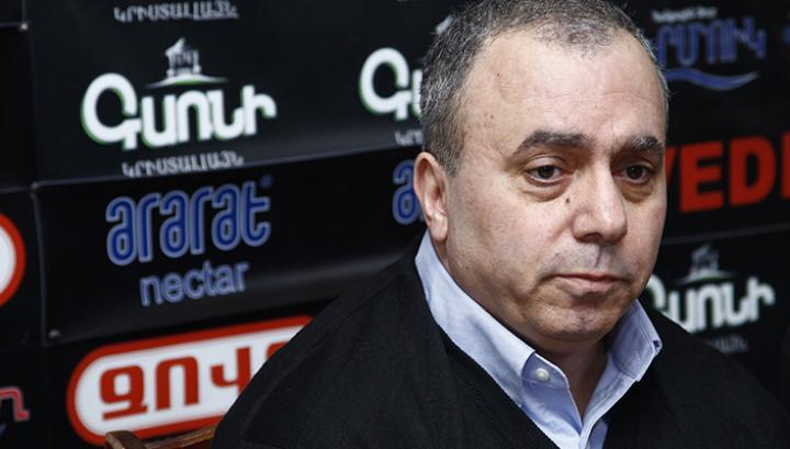 Պետք է պրիդուրոկ լինել նման պայմաններում երկնիշ տնտեսական աճից խոսելիս․ Հրանտ Բագրատյան