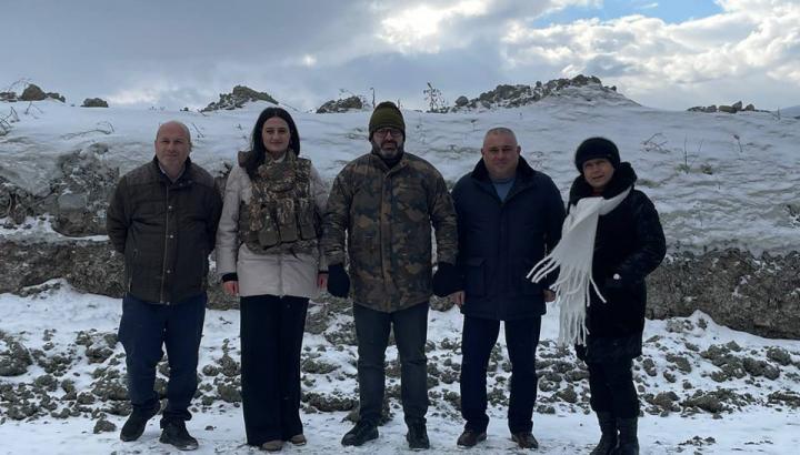 Զգացողությունները հակասական են, ասելիքը` շատ․ պատգամավորները հանդիպել են սահմանի զինվորներին