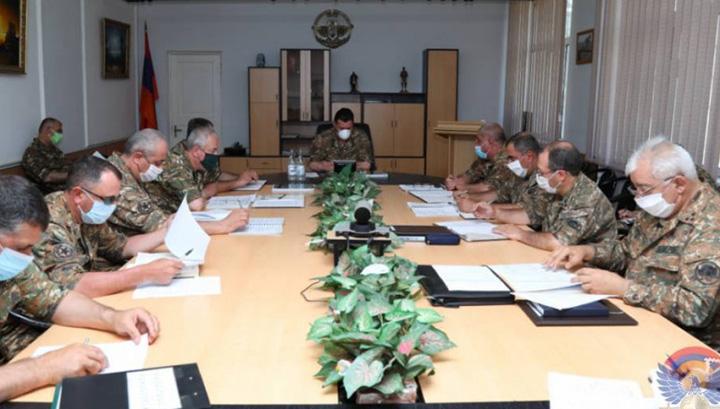 Խորհրդակցություն` ձմեռային զորակոչի արդյունքների ու ամառային զորակոչի խնդիրների վերաբերյալ