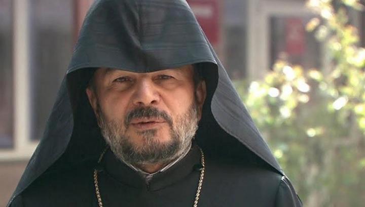 Վերականգնվելու համար պետք է մեր աջ ձեռքը լինի Քրիստոտսի խաչի վրա, մյուսը՝ մեր պատմության․ Արցախի թեմի առաջնորդ