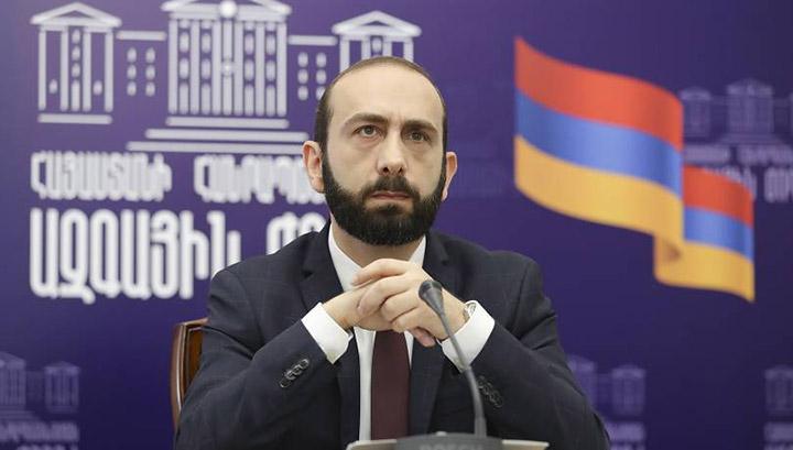 Արարատ Միրզոյանը մեկնում է Մինսկ