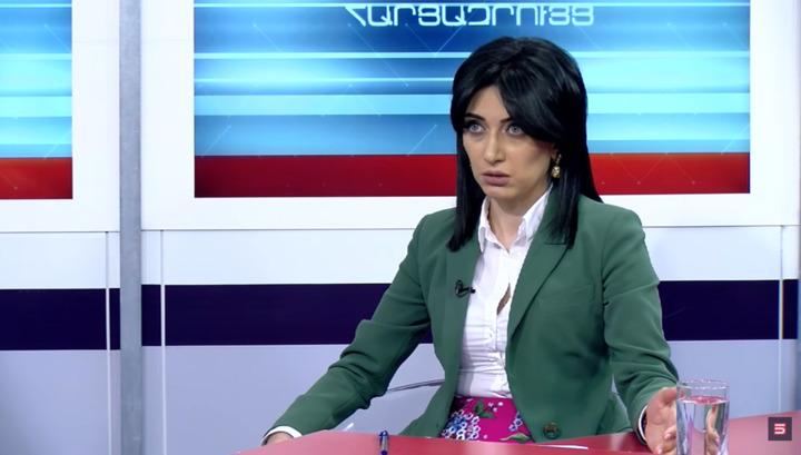 Տիկինն այդ գործողությունն արել է բոլոր հնարավոր դռների տակ. Արփինե Հովհաննիսյանը՝ Դանիբեկյանին