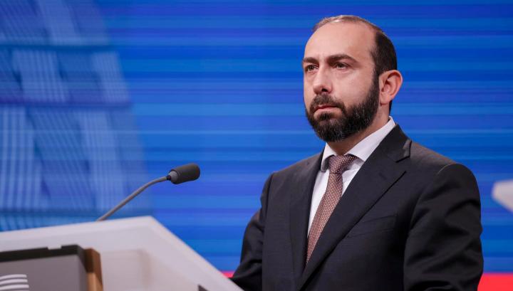 Ողջունում ենք ԵՄ կողմից կայացված պատմական որոշումները․ Միրզոյան