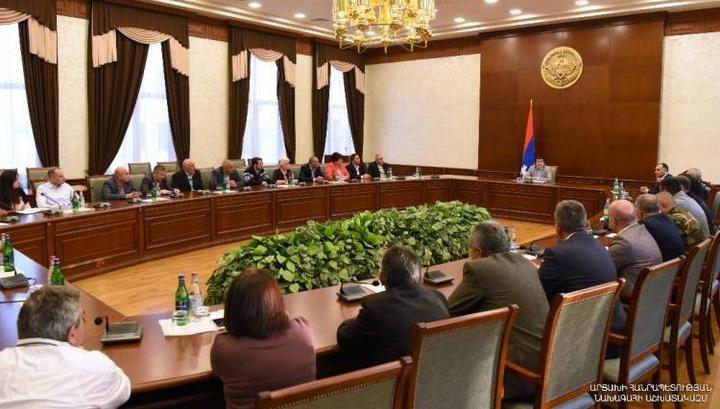 Արցախի Հանրային խորհրդի ստեղծումը քաղաքական դաշտում մտահոգություն է առաջացրել․ «Հրապարակ»