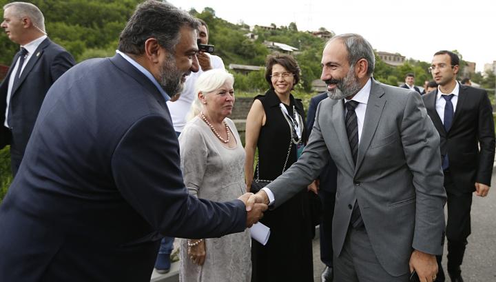 Նիկոլից ավելի Նիկոլներ կան...ապրես, Ռուբեն, գերազանցեցիր Նիկոլին, նստի'ր, 5. Վահե Գրիգորյան