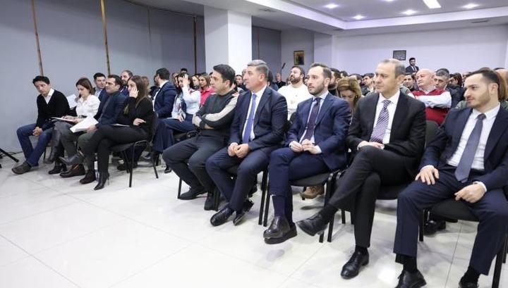 Փաշինյանը ՔՊ-ական պատգամավորներին հանձնարարել է ակտիվ մարզային այցելություններ սկսել․ «Հրապարակ»