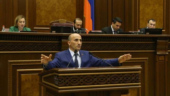 Եթե Վահագն Հովակիմյանն ինքն իրեն չընտրեր, չէր ընտրվելու ԿԸՀ նախագահ. Դիմելու են ՍԴ․ «Ժողովուրդ»