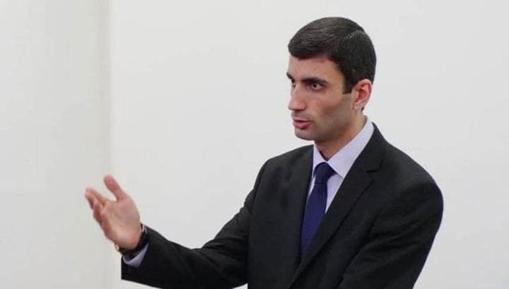 Պետք չի թացը չորի հետ խառնել․ Արշակ Աբրահամյան