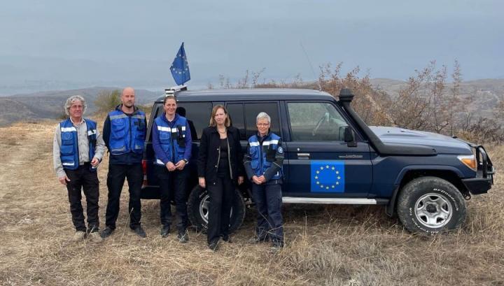 ՀՀ-ում ԱՄՆ դեսպանը ԵՄ դիտորդական առաքելության հետ այցելել է Տավուշի մարզ