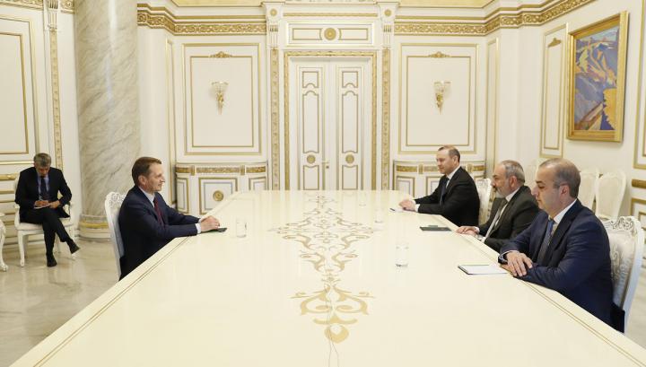 Փաշինյանն ընդունել է ՌԴ արտաքին հետախուզության ծառայության տնօրենին