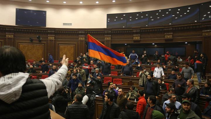 Ճշտվել է իրավախախտումներ թույլ տված անձանց ինքնությունը, կան ձերբակալվածներ․ ոստիկանություն