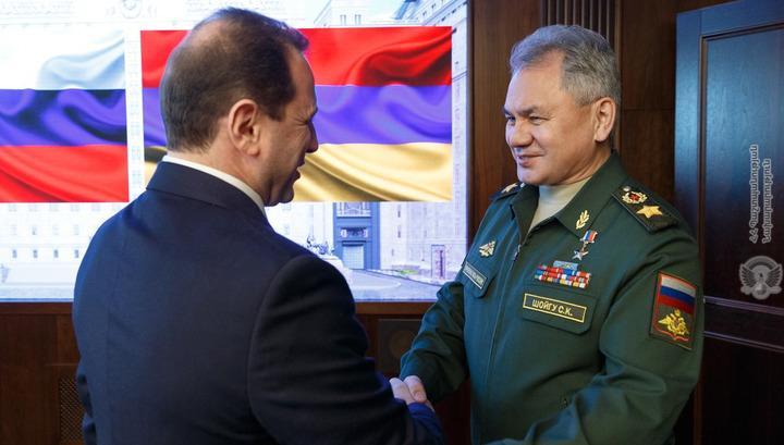 Դավիթ Տոնոյանը հանդիպել է ՌԴ պաշտպանության նախարար Սերգեյ Շոյգուի հետ