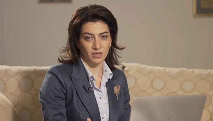 Աննա Հակոբյանը մեղադրում է հայ կանանց՝ խաղաղության իր արշավին չմիանալու համար