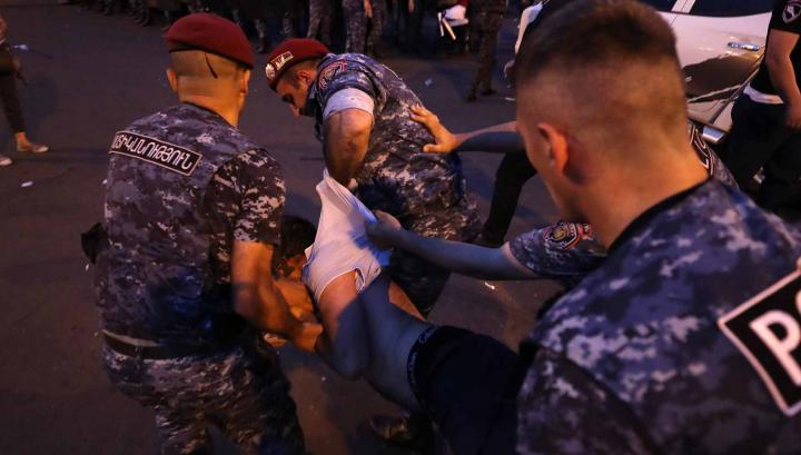 Բերման ենթարկված քաղաքացիներից երեքը լուրջ վնասվածքներ ունեին՝ ձեռքի կոտրվածք, աչքի վնասվածք. Լիլիթ Գալստյան