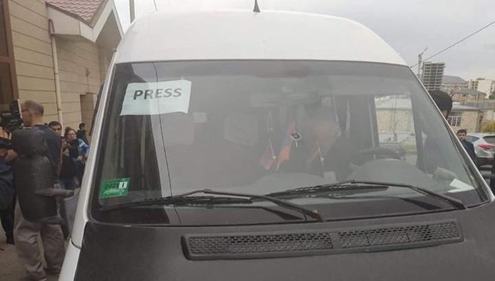 Ռուս լրագրողը կոնտուզիա է ստացել Ստեփանակերտում հրետակոծության ժամանակ