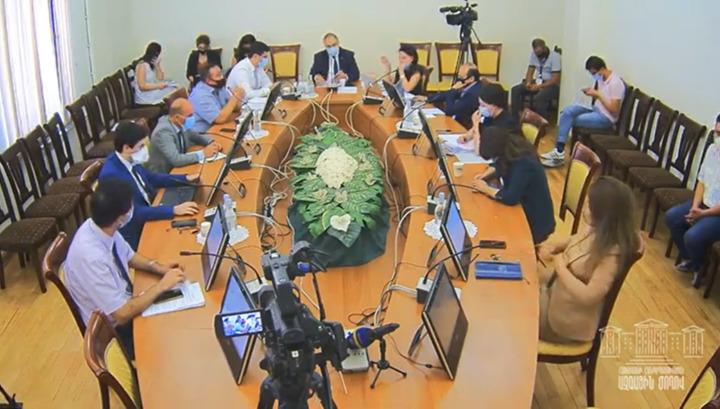 ԱԺ-ն վերադառնում է արձակուրդից․ Պետաիրավական հանձնաժողովի առաջին նիստը․ ՈւՂԻՂ