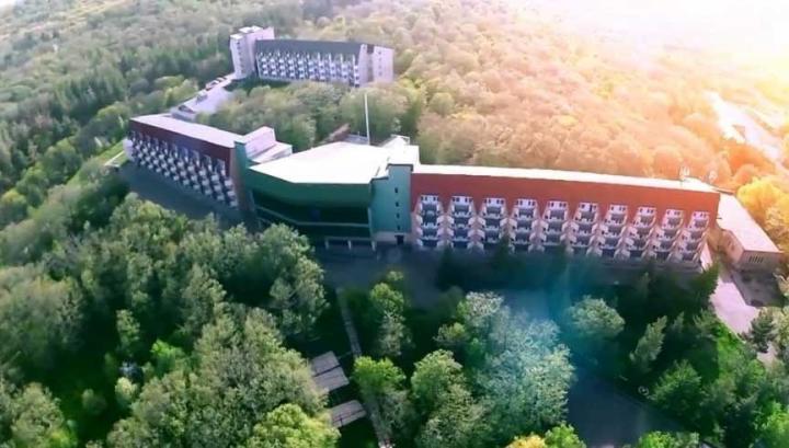 Կառավարությունը վաճառում է Ծաղկաձորի մարզահամալիրը