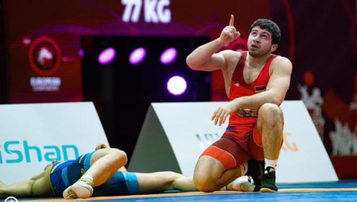 Մալխաս Ամոյանը թուրք և ադրբեջանցի մրցակիցների նկատմամբ հաղթանակները նվիրել է Քառօրյայի հերոսներին