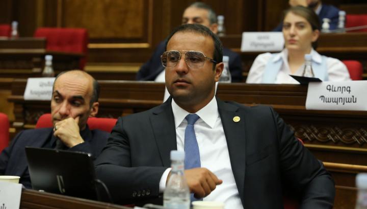 Իշխանական պատգամավորը հայտարարում է, որ պատրաստվում է միջամտել ՏԻՄ գործունեությանը․ «Ժողովուրդ»