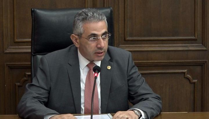 Լաչինը հանձնելու գործընթացը պետք է դադարեցնել մինչև գերիների և դիերի վերադարձը․ Էդգար Ղազարյան