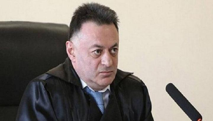 Դավիթ Գրիգորյանի աշխատասենյակում առգրավումներ կատարելիս քննիչը խախտել է դատավորի իրավունքները