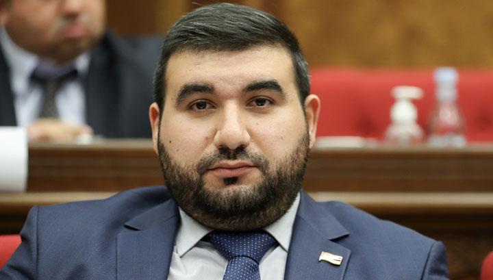 ՔՊ պատգամավոր Վահագն Ալեքսանյանին «քոռ խոզ» անվանելու համար հարուցվել է քրգործ