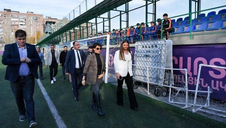 Իշխանության սրտի օլիգարխներից ևս մեկը բացահայտվեց. «Ժողովուրդ»