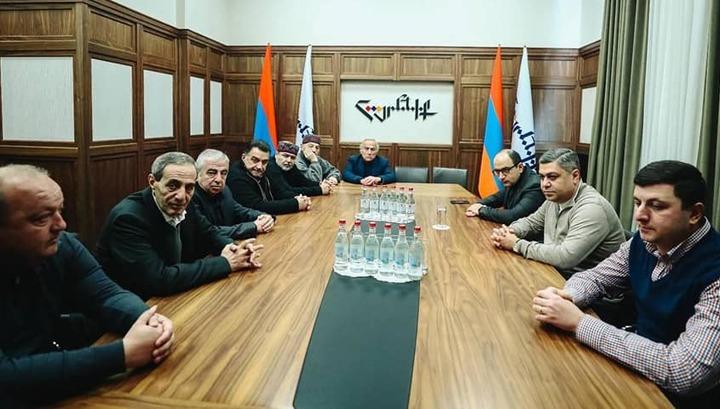 Մտահոգված ենք իշխանության անգործությամբ․ «Պատիվ ունեմ»-ը հանդիպել է մի շարք գործիչների հետ