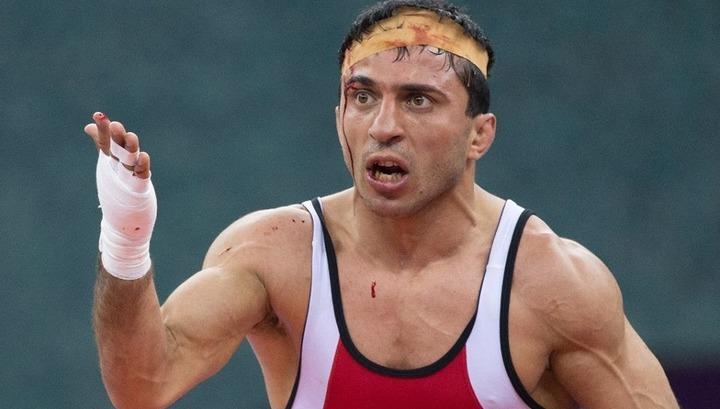 Ի տարբերություն պատվեր կատարող ոստիկանների՝ ես բարձր եմ պահել ՀՀ դրոշը․ Ամոյան