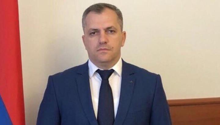 Իշխանական ԶԼՄ-ները եւ ֆեյքերն արշավ են սկսել Արցախի իշխանությունների դեմ․ «Հրապարակ»