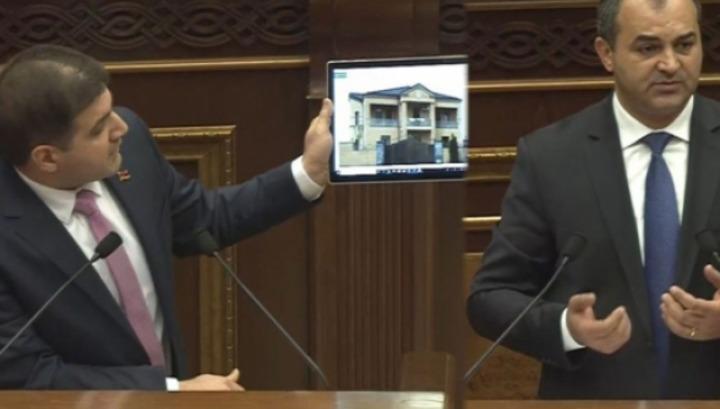 Հեղափոխության շարժական «գույքը» և դրանց «հարկումը». 7or.am