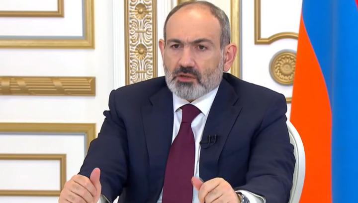 Փաշինյանն ուղիղ եթերով պատասխանում է լրագրողների և ՀԿ ներկայացուցիչների հարցերին