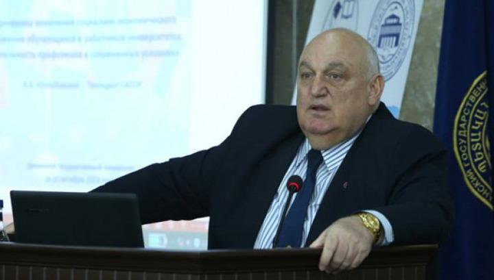 Արամ Սիմոնյանի ընտանիքը մերժել է ԵՊՀ ռեկտորի առաջարկը. «Հրապարակ»