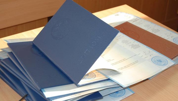 Մրգավետի ղեկավարը կրթական հաստատությունում չի ուսանել, բայց ձեռք է բերել դիպլոմ, հարուցվել է վարույթ