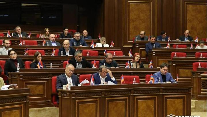 Ընդդիմությունը լսումներ կկազմակերպի Լաչինի միջանցքի թեմայով․ «Հրապարակ»