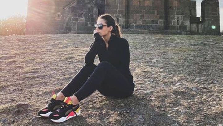 Կանգնում եմ բանակի կողքին. Սիրուշո