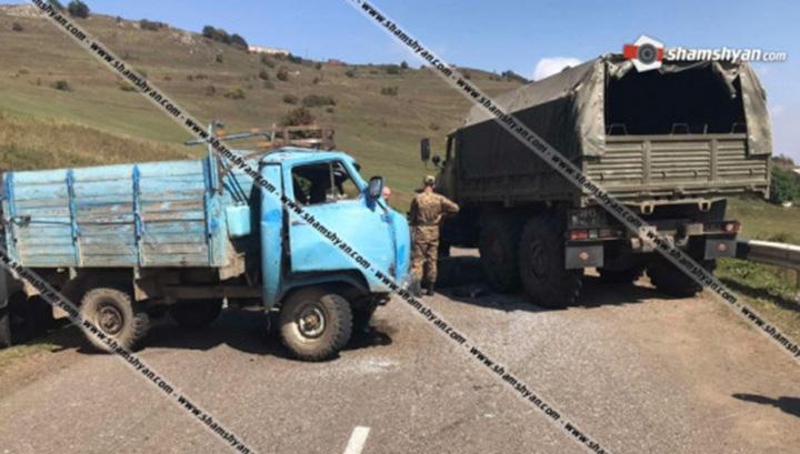 Տավուշում բախվել են «ՈՒԱԶ» և «ՈՒՐԱԼ» ավտոմեքենաները. զինծառայող է վնասվածք ստացել