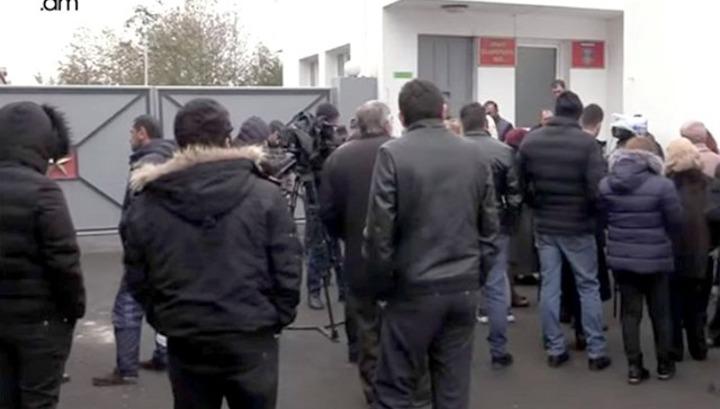 Սաղ Նիկոլի խաղն են խաղո՞ւմ․ արտաշիրմում արած ոսկոր են տվել ծնողին․ անհետ կորածի հարազատ․ 168․am