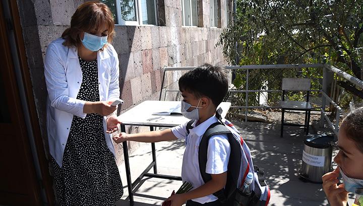 Աշա­կերտ­նե­րի եռօ­րյա «գրա­ֆի­կի» հար­ցը դպրո­ցի որո­շե­լիքն է․ «Փաստ»