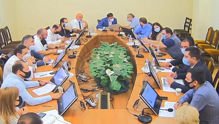 Տնտեսական հարցերի մշտական հանձնաժողովի նիստը՝ ուղիղ