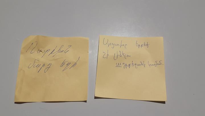 «Ոստիկան, մարդ եղի», «Արցախը չի լինելու ադրբեջանի կազմում»․ գրություններ՝ նախարարություններից