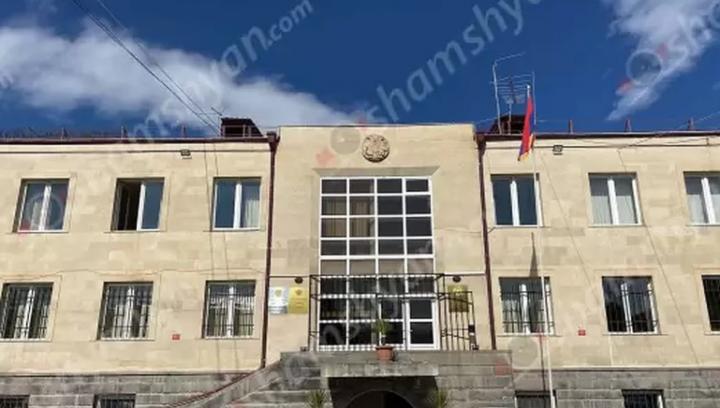 Տավուշում ՊՆ N զորամասի շտաբի պետն ու ընկերները հարվածել ու հայհոյել են պարեկներին․ Shamshyan.com